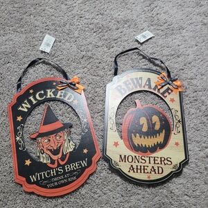 Halloween Wall Decor Signs